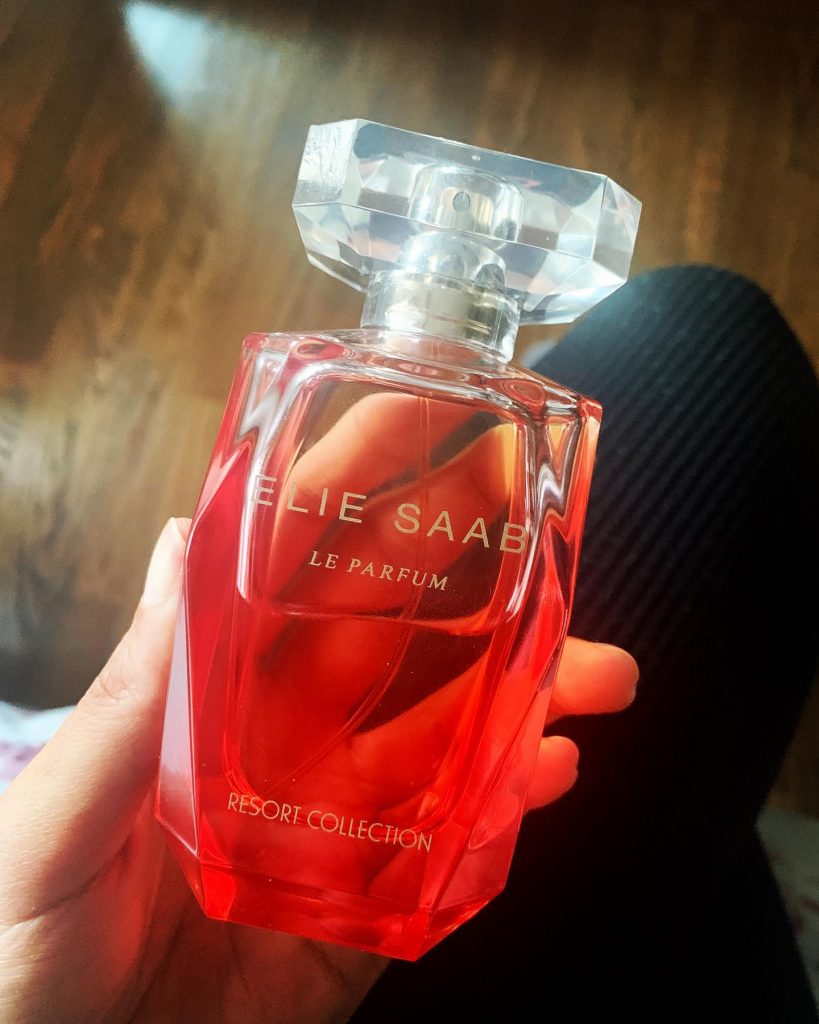 Elie Saab Le Parfum Review