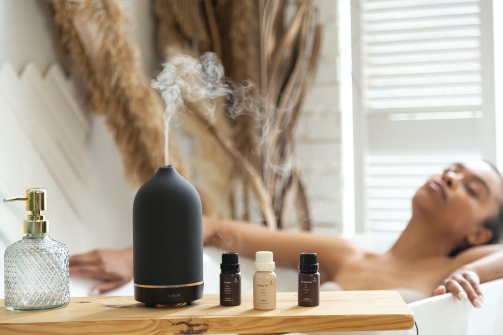 10 Best Ceramic Essential Oil Diffuser That Everyone In The US Use | EveryDay Stunner