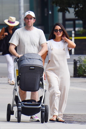 New York, NY  - *EXCLUSIVE*  - Olivia Munn and John Mulaney enjoy a morning stroll with their son Malcolm in Manhattan.  Pictured: Olivia Munn, John Mulaney, Malcolm Mulaney  BACKGRID USA 4 AUGUST 2022   BYLINE MUST READ: JosiahW / BACKGRID  USA: +1 310 798 9111 / usasales@backgrid.com  UK: +44 208 344 2007 / uksales@backgrid.com  *UK Clients - Pictures Containing Children Please Pixelate Face Prior To Publication*