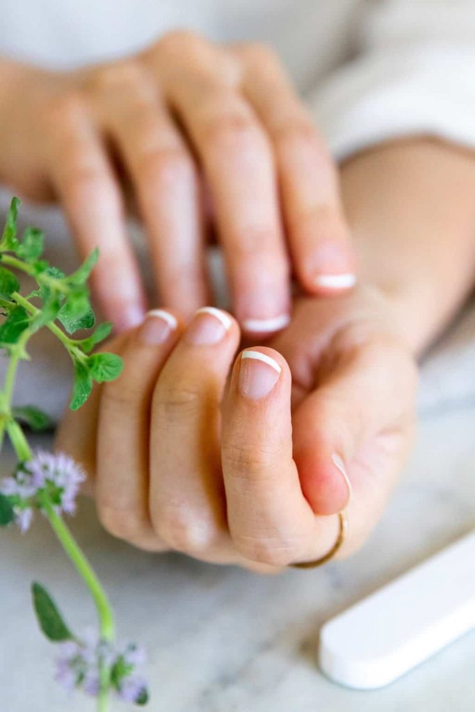 how-to-do-a-french-manicure-at-home-healthbeautify