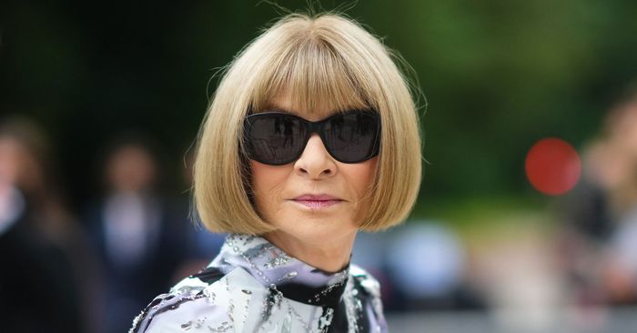 Anna Wintour’s Airport Outfit Includes the Shoe Trend I’d Never Travel In