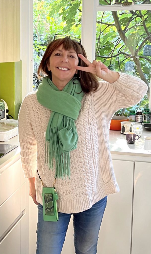 Friday Treat Green Scarf | British Beauty Blogger